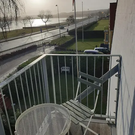 Lägenhet Skau View *