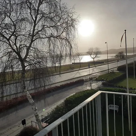 Skau View *