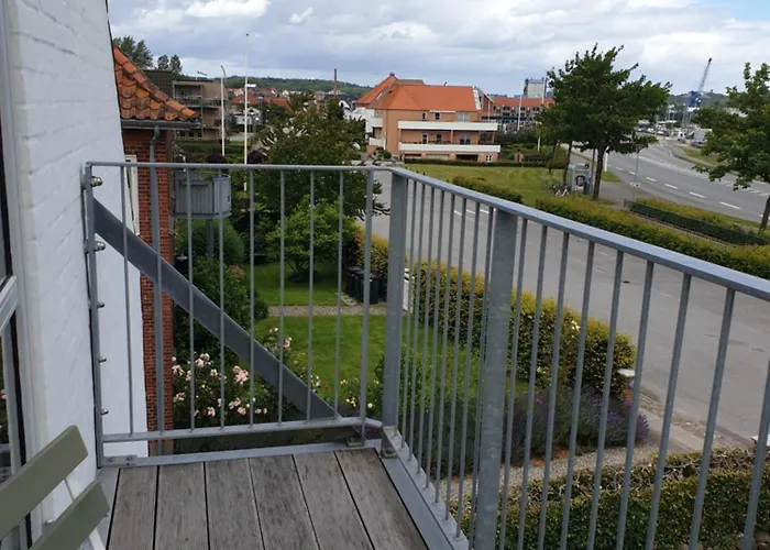 Skau View Обенро